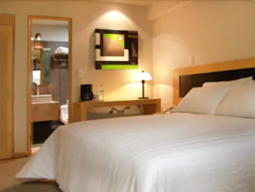 Rymma Hotel Morelia Zewnętrze zdjęcie