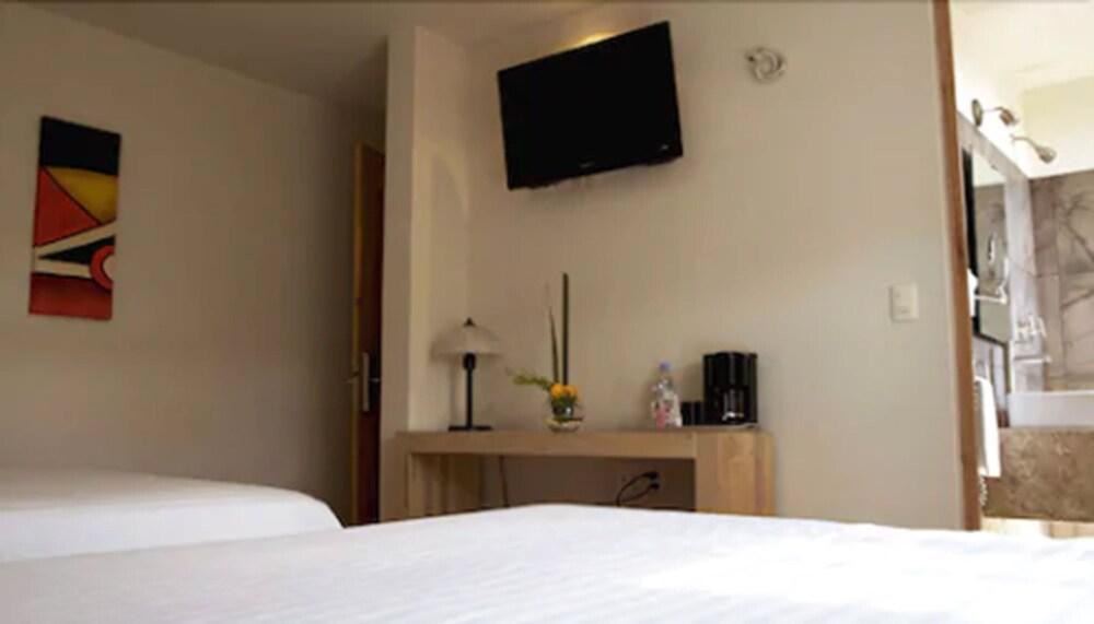Rymma Hotel Morelia Zewnętrze zdjęcie